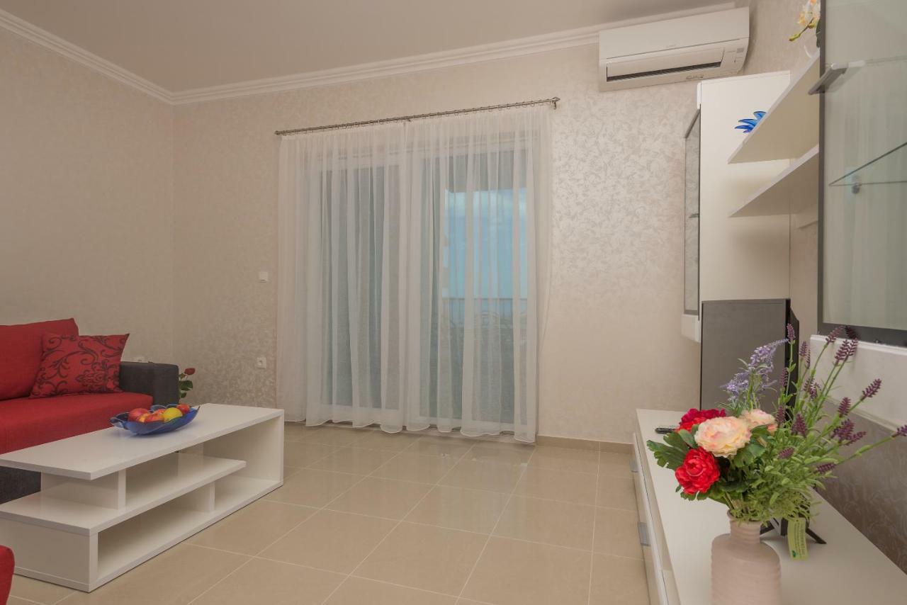Apartmani Stella Maris Makarska Eksteriør billede